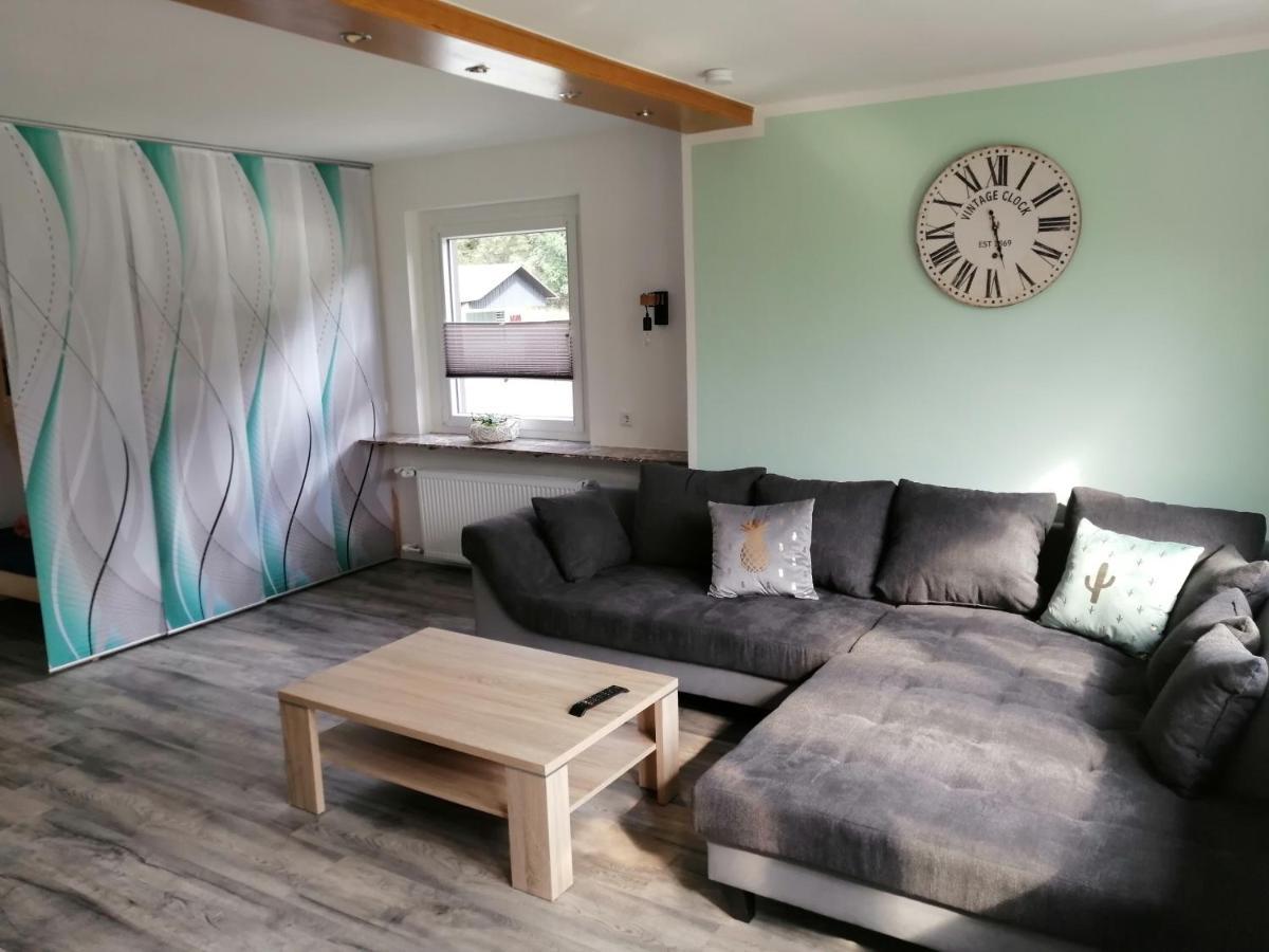 Apartment Am Felsen Zueschen Winterberg Ngoại thất bức ảnh